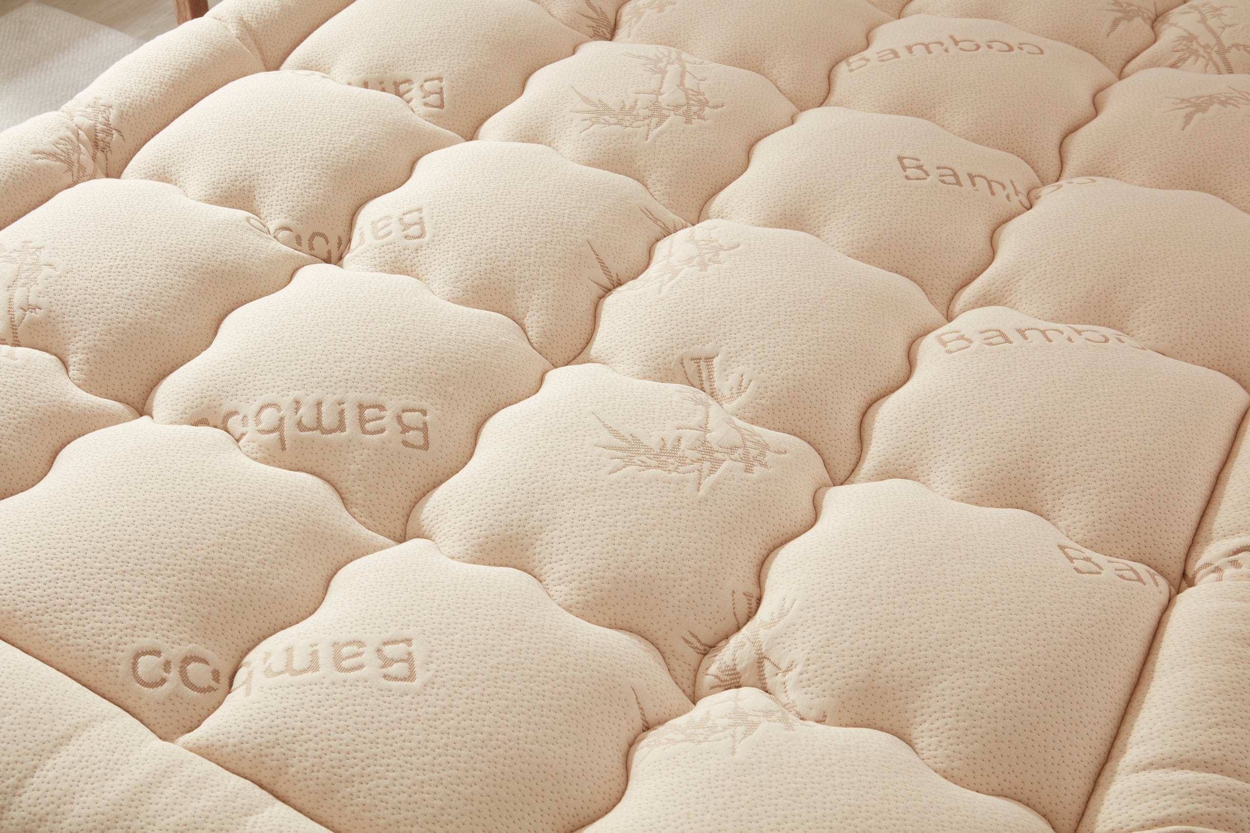 Quilted bamboo fabric detail on the Bedlore topper