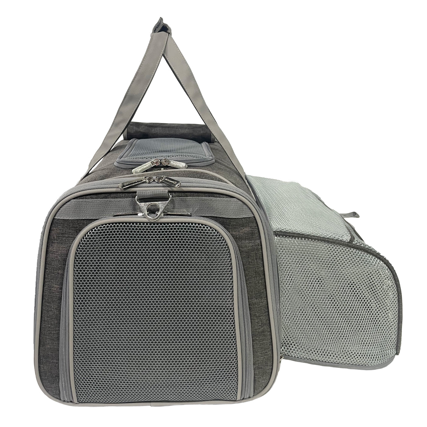 Close look at the mesh side panel on the Gold Series pet carrier