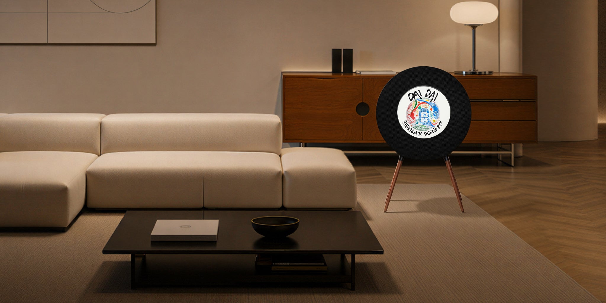 MorningBlues Record R1 speaker placed in a home living room