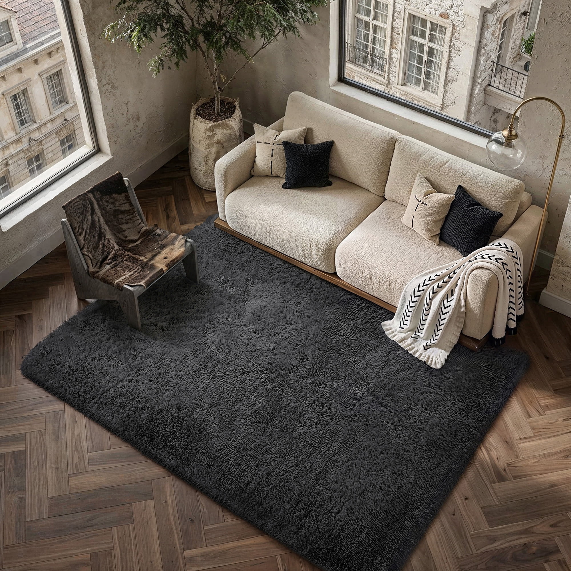 BERTHMEER 8x10 Shag Area Rug: Plush, Light and Budget-Friendly